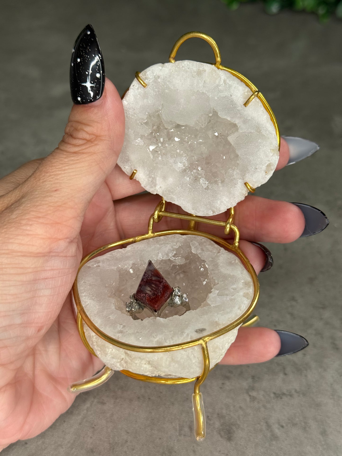 Agate Geode Ring Boxes with Stand