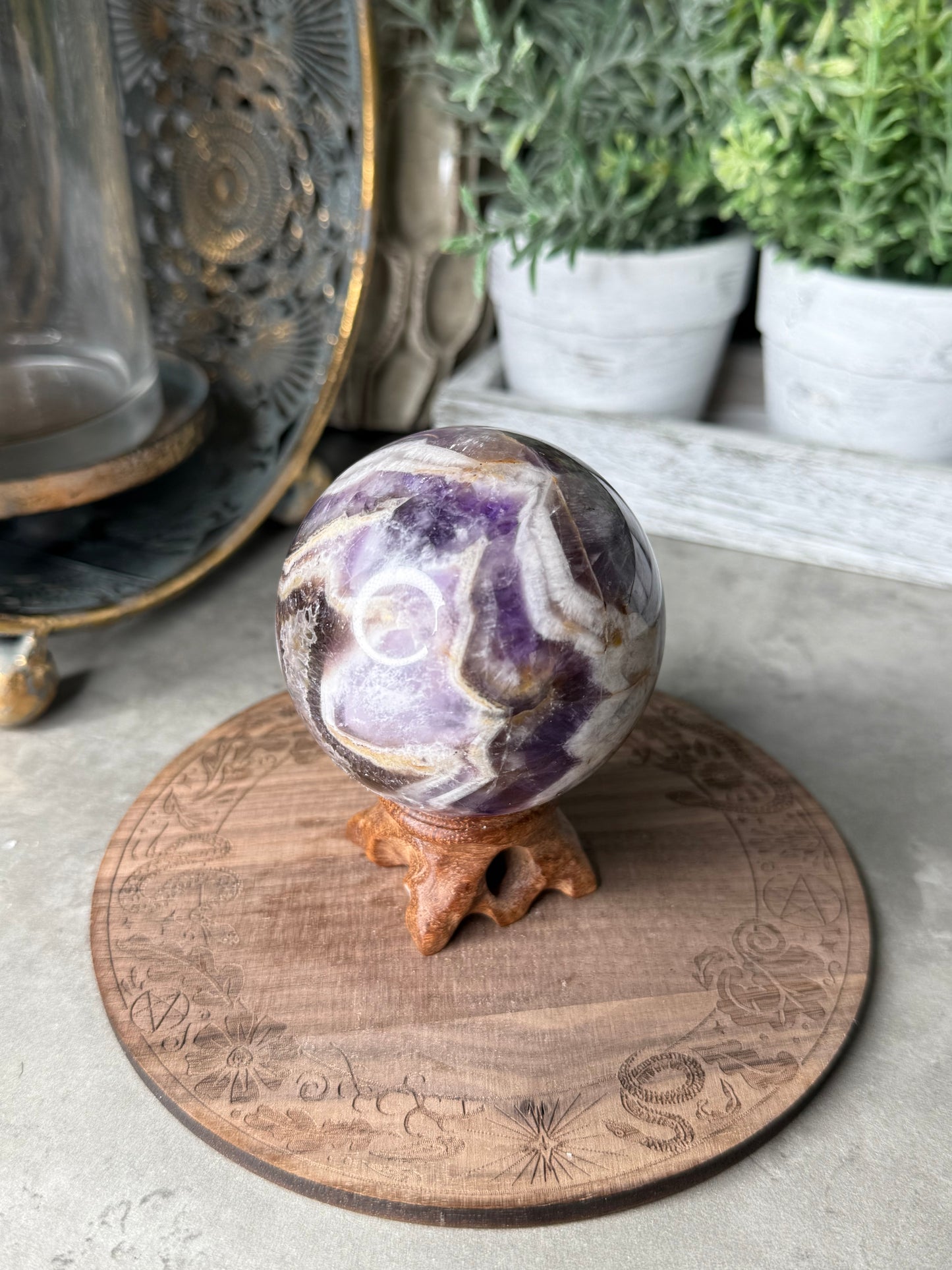 Chevron Dream Amethyst Sphere