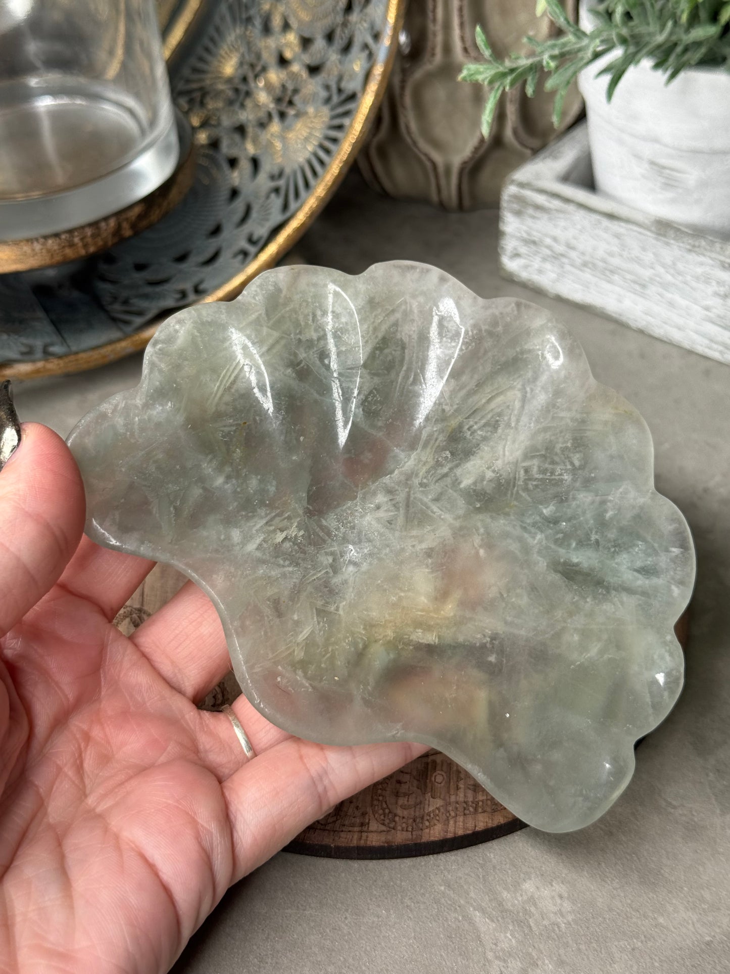 Fluorite Shell Bowl