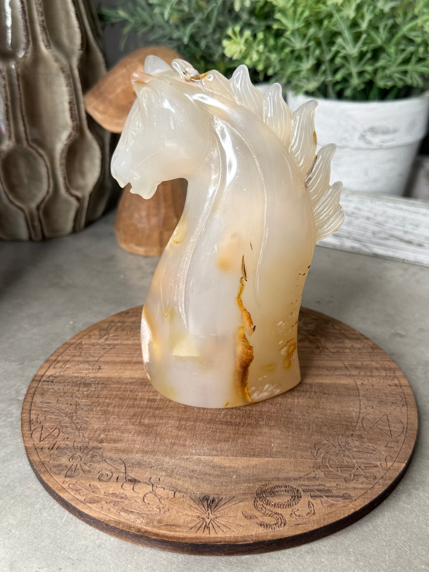 Flower Agate Crystal Horse Head Druzy Carving