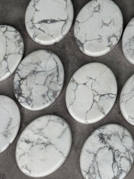 Howlite Flat Palmstones