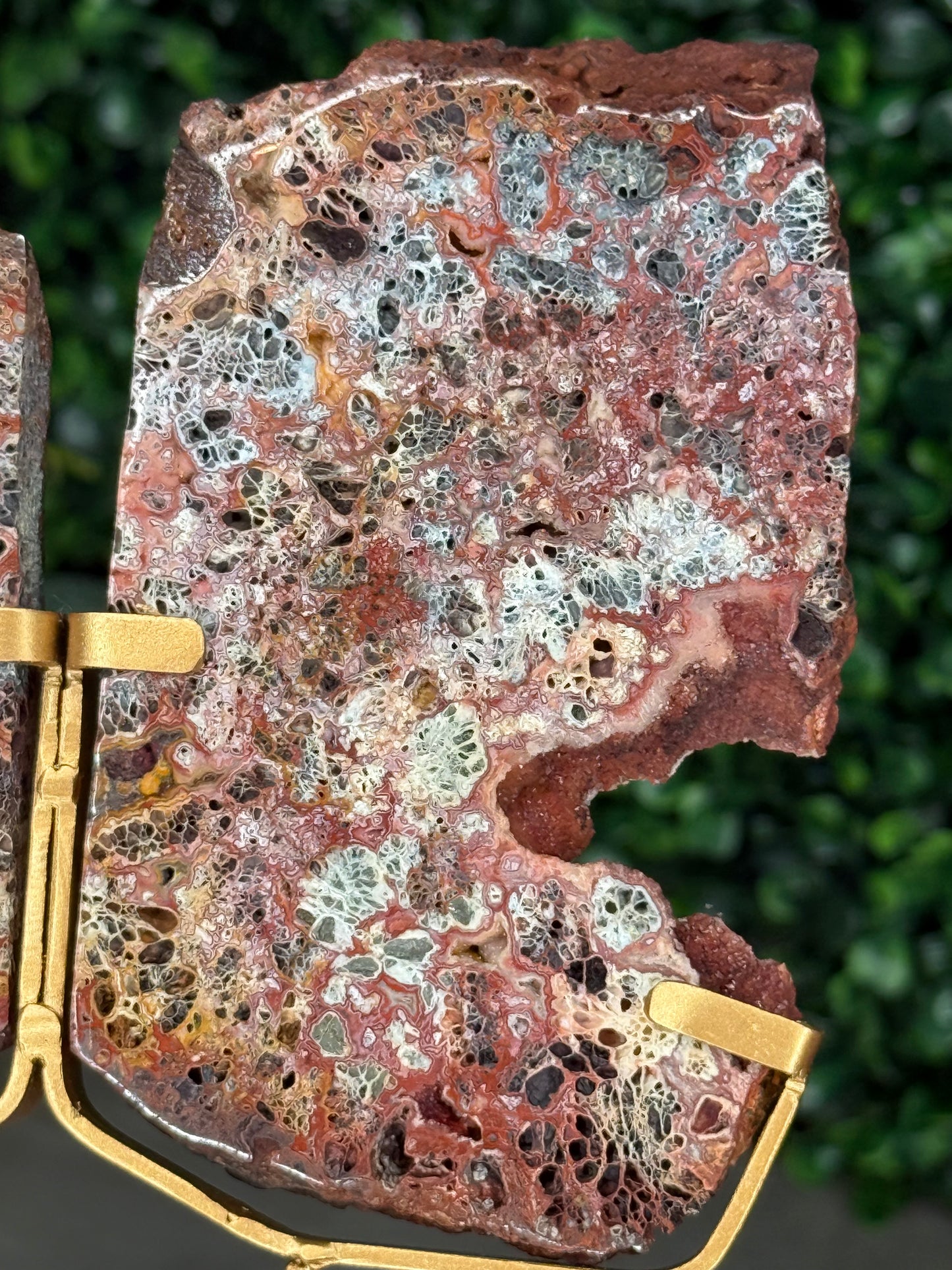 Red Marcasite Wings Crystal carving x - Indonesia