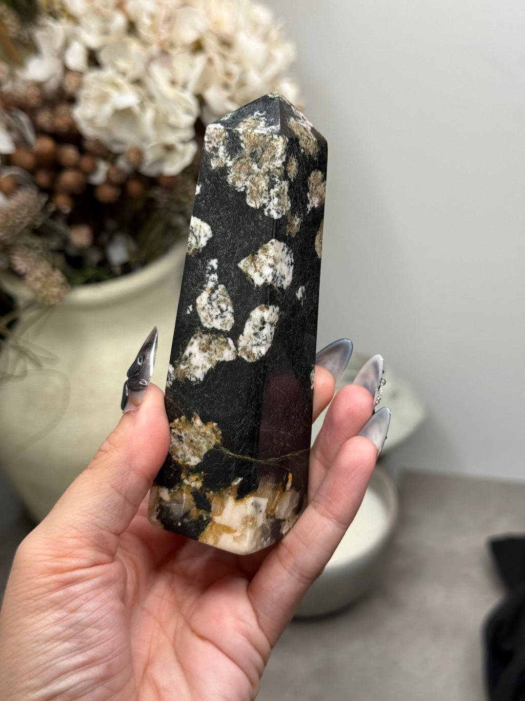 Snowflake Obsidian Tower Crystal Carving B