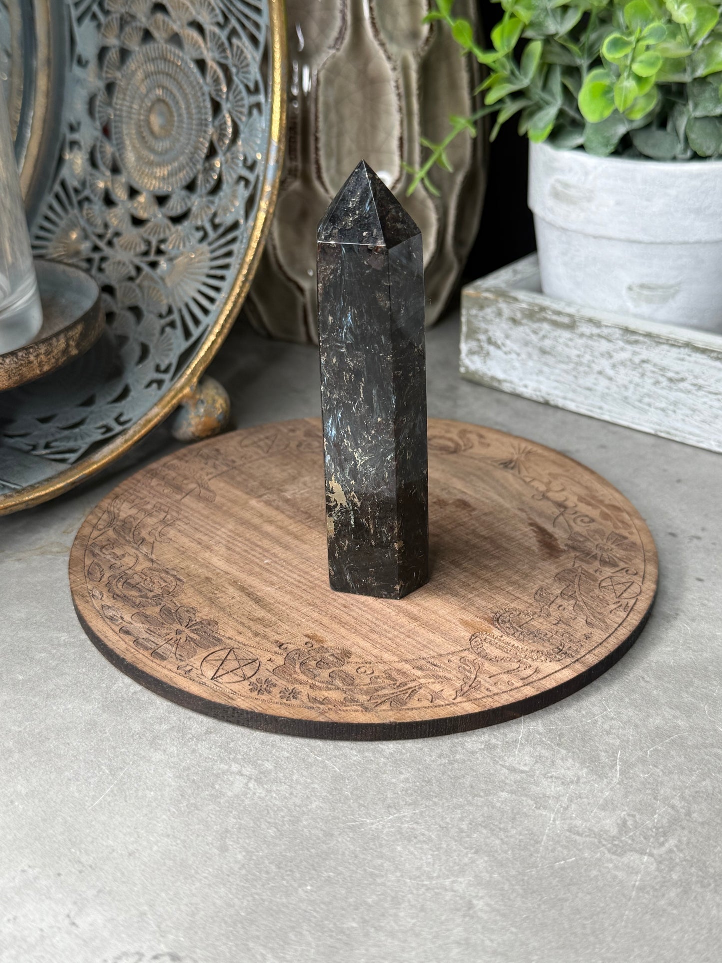 Arfvedsonite Firework Stone Crystal Towers