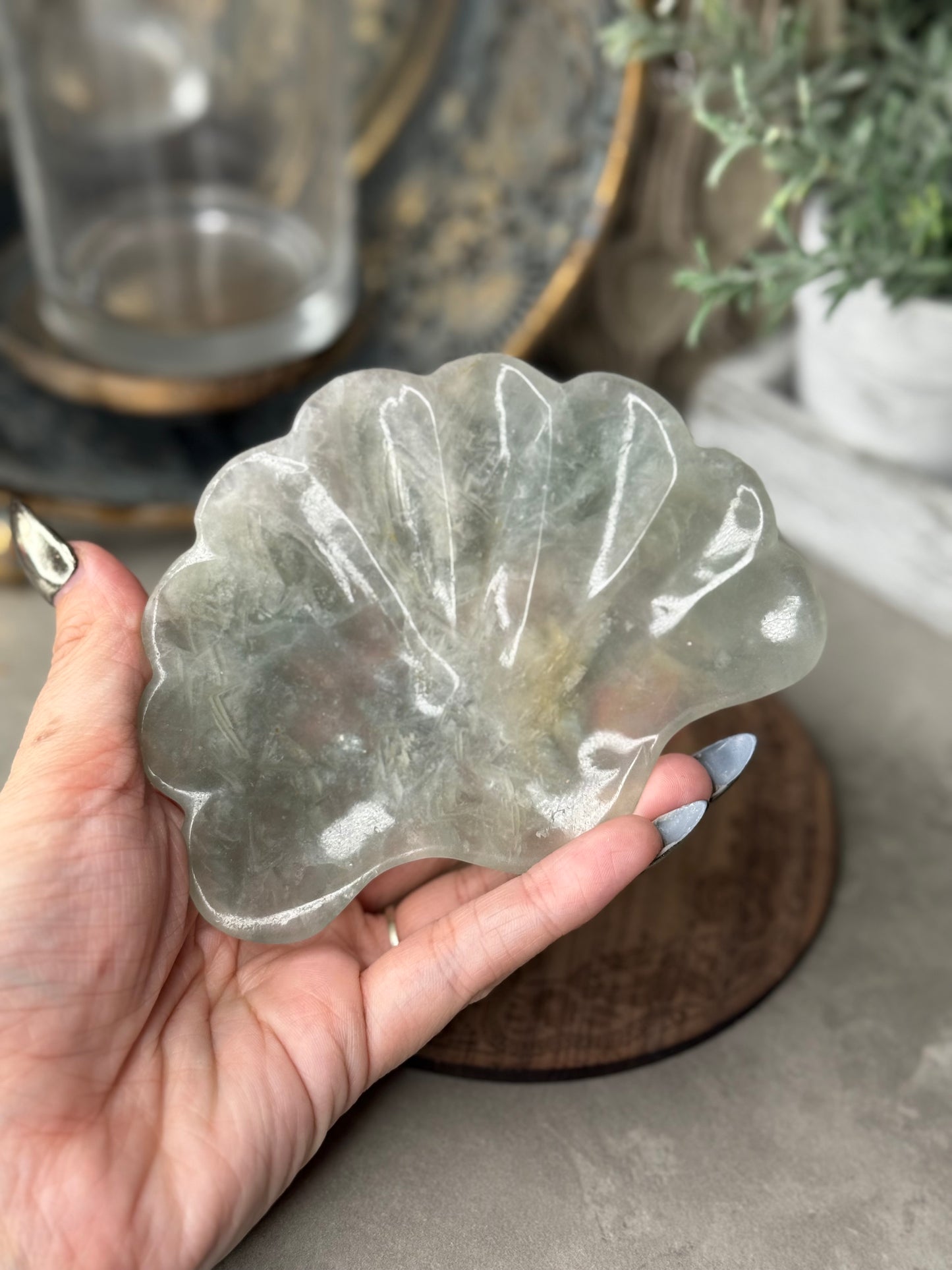 Fluorite Shell Bowl