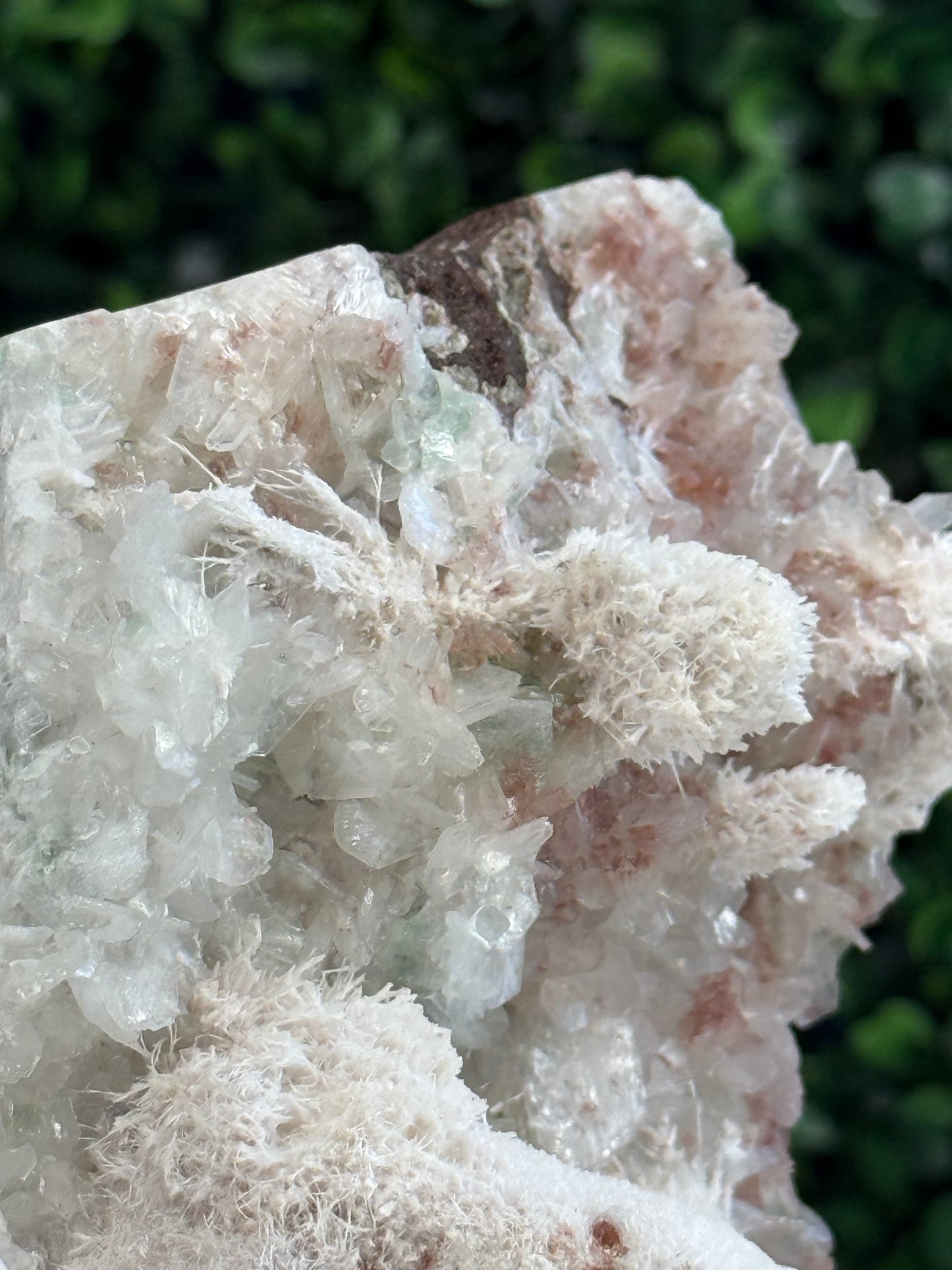 Mordenite with Heulandite and Hematite Inclusions - India - 557g