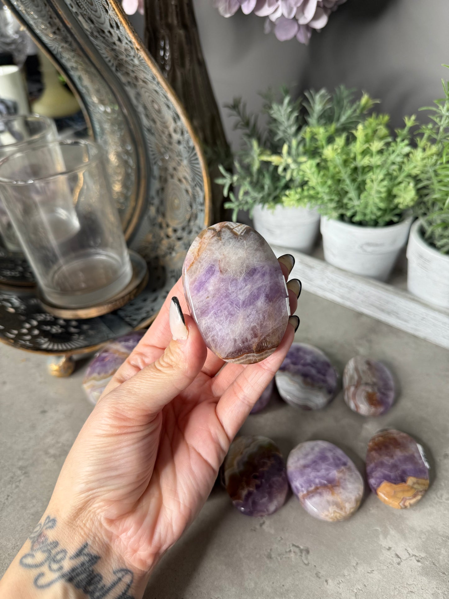 Amethyst x Crazy Lace Agate Palmstone