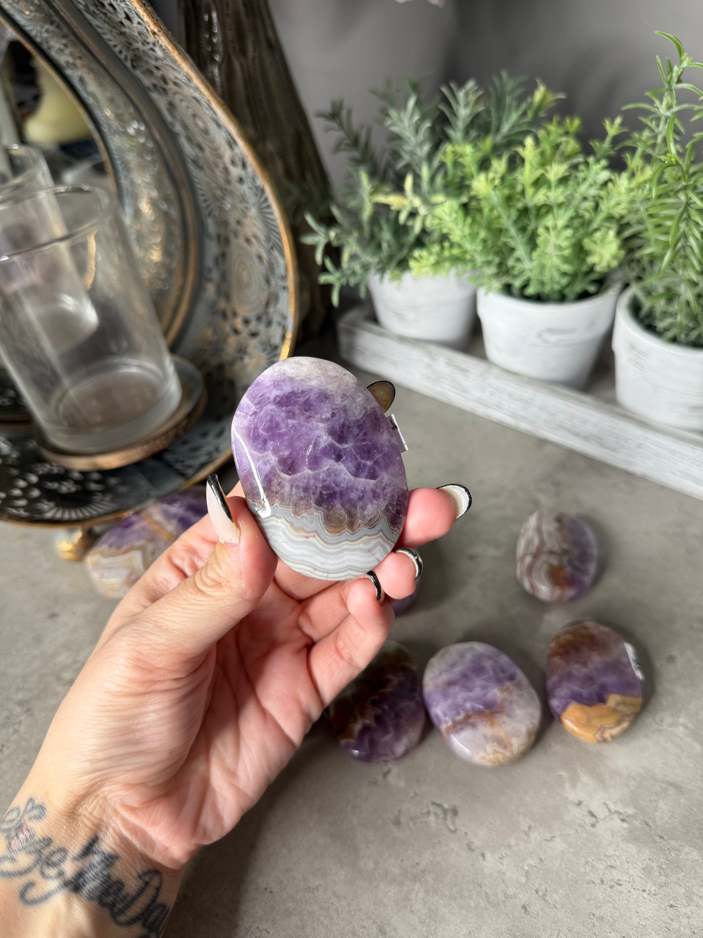 Amethyst x Crazy Lace Agate Palmstone