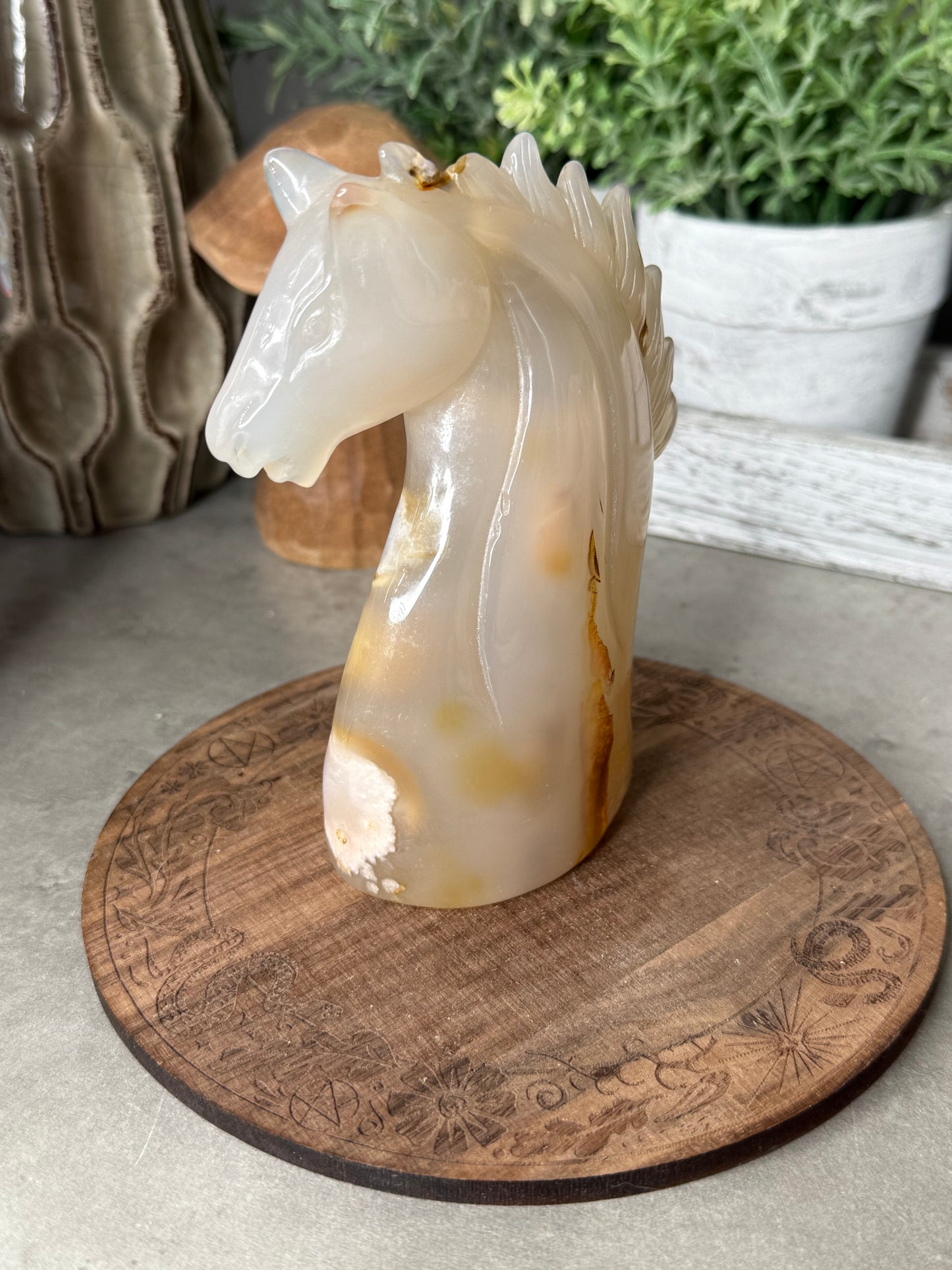 Flower Agate Crystal Horse Head Druzy Carving