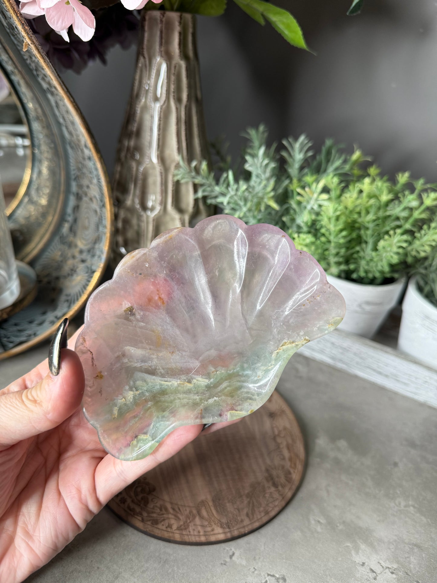 Fluorite Shell Bowl