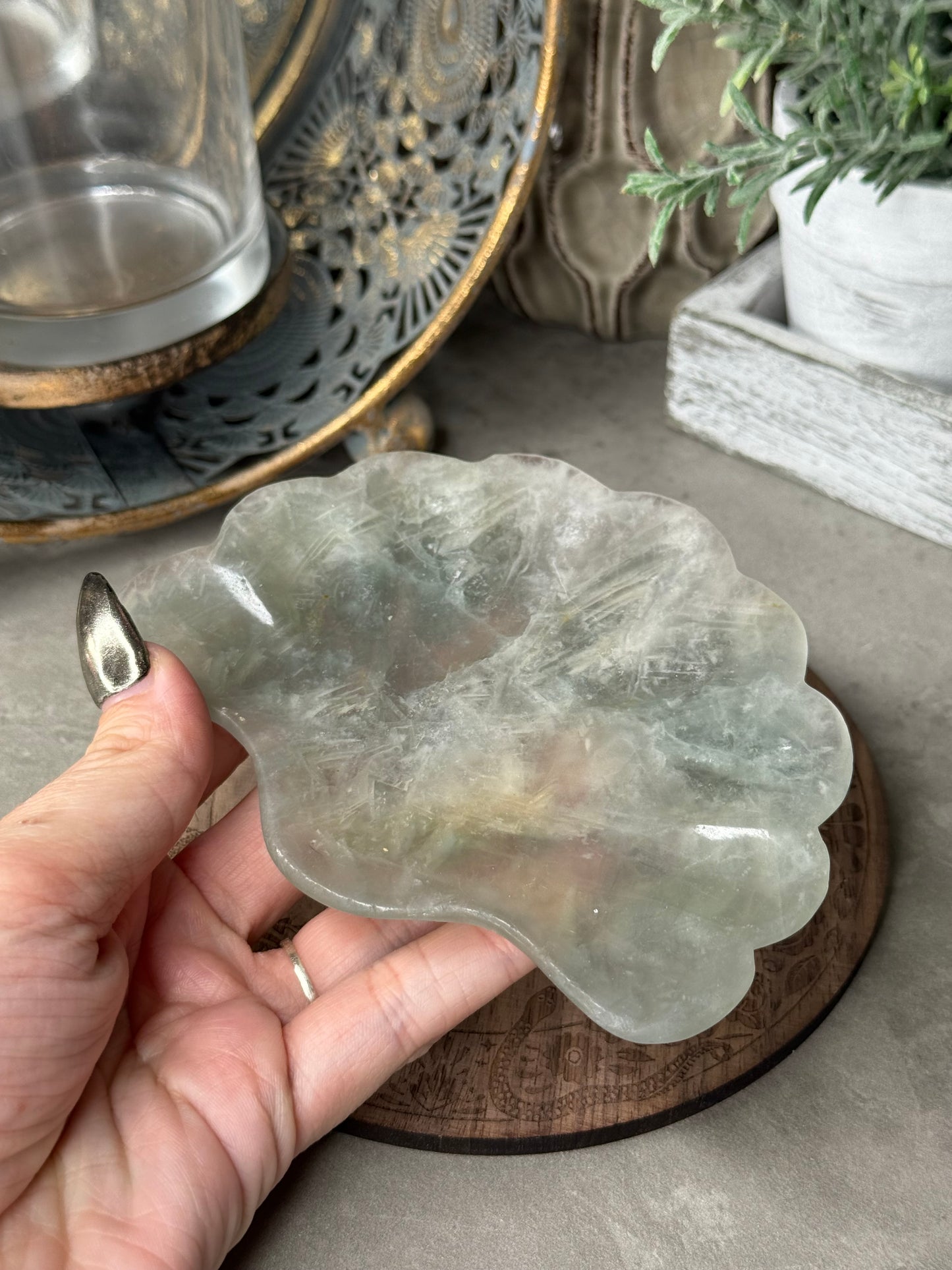 Fluorite Shell Bowl