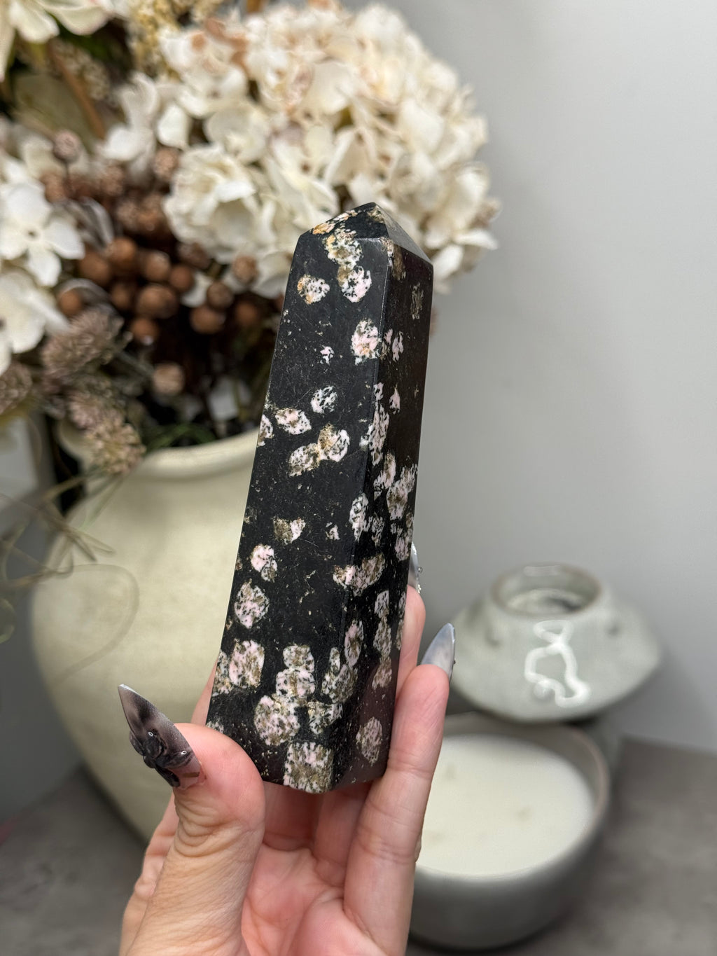 Snowflake Obsidian Tower Crystal Carving C