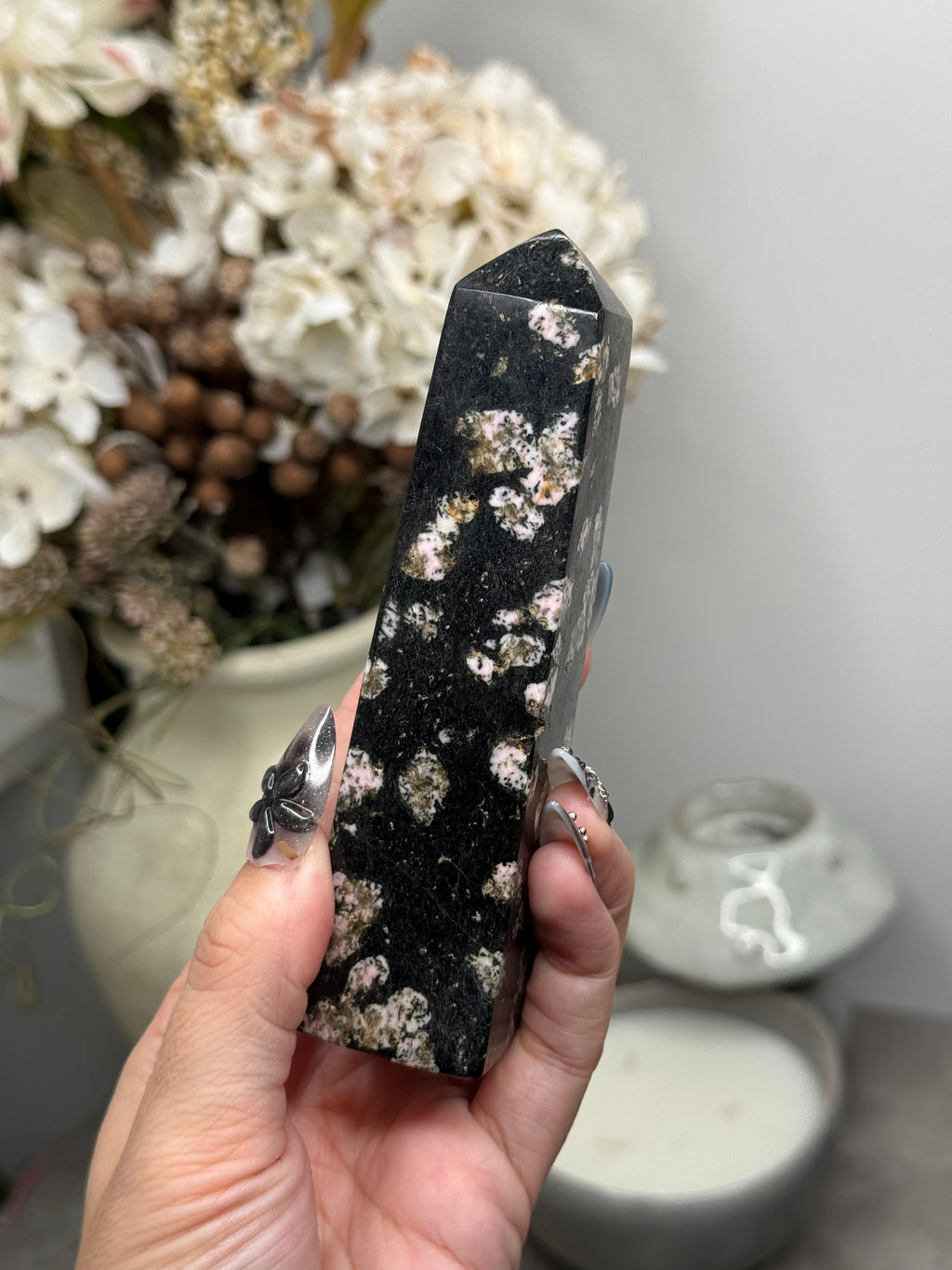 Snowflake Obsidian Tower Crystal Carving C