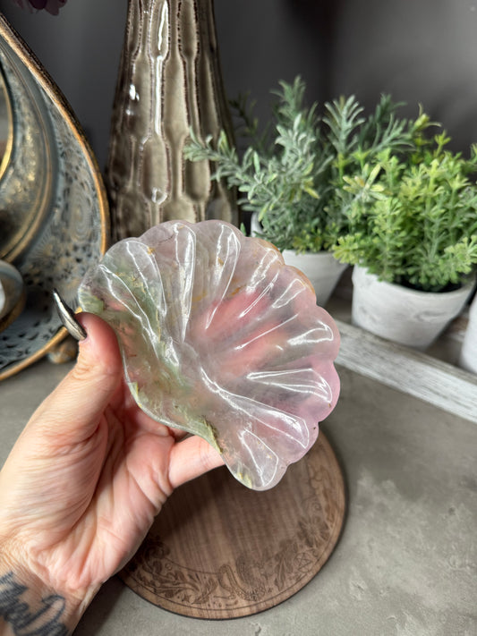 Fluorite Shell Bowl