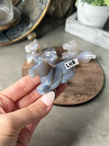 Agate Sleeping Horses