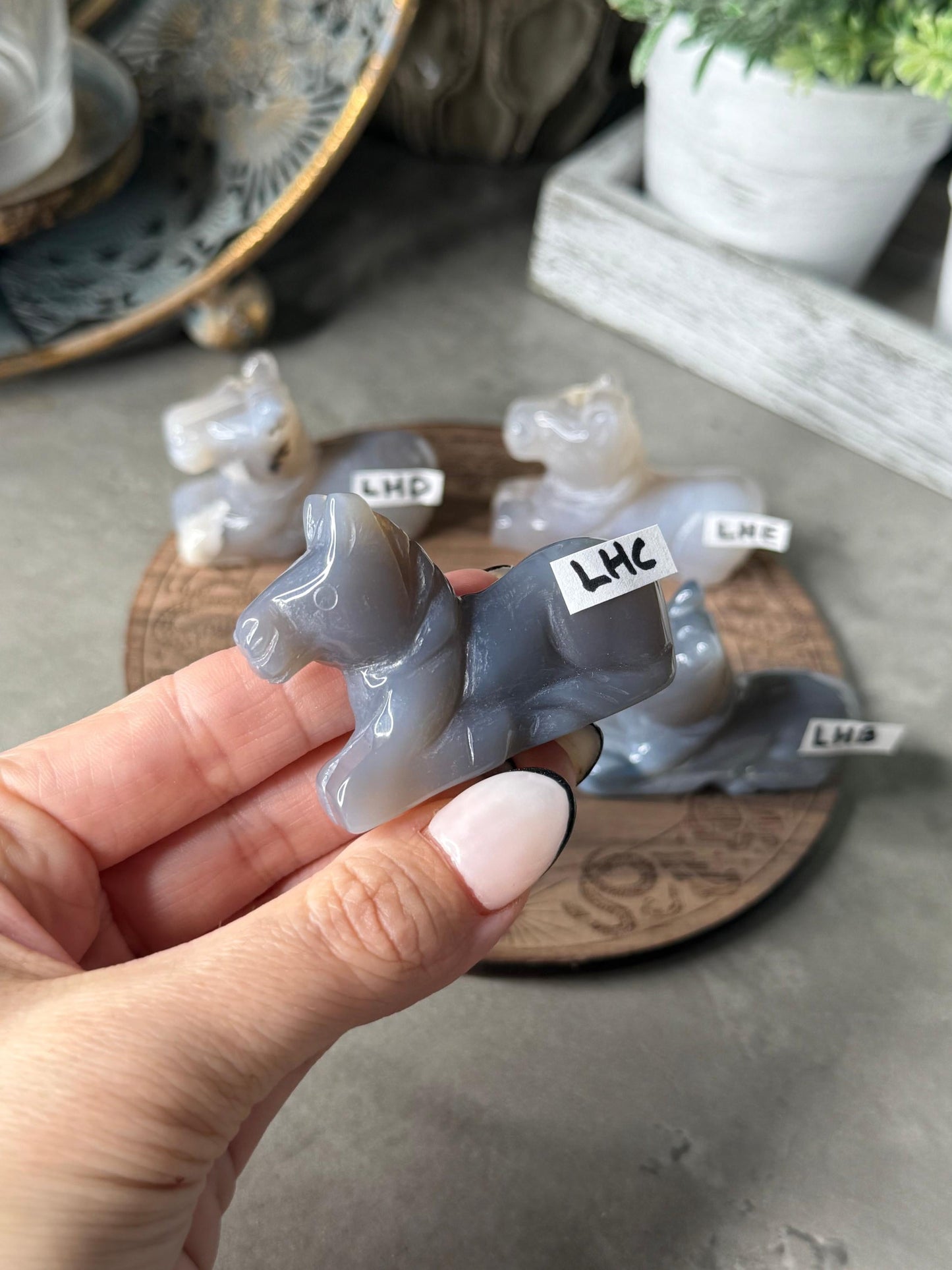 Agate Sleeping Horses