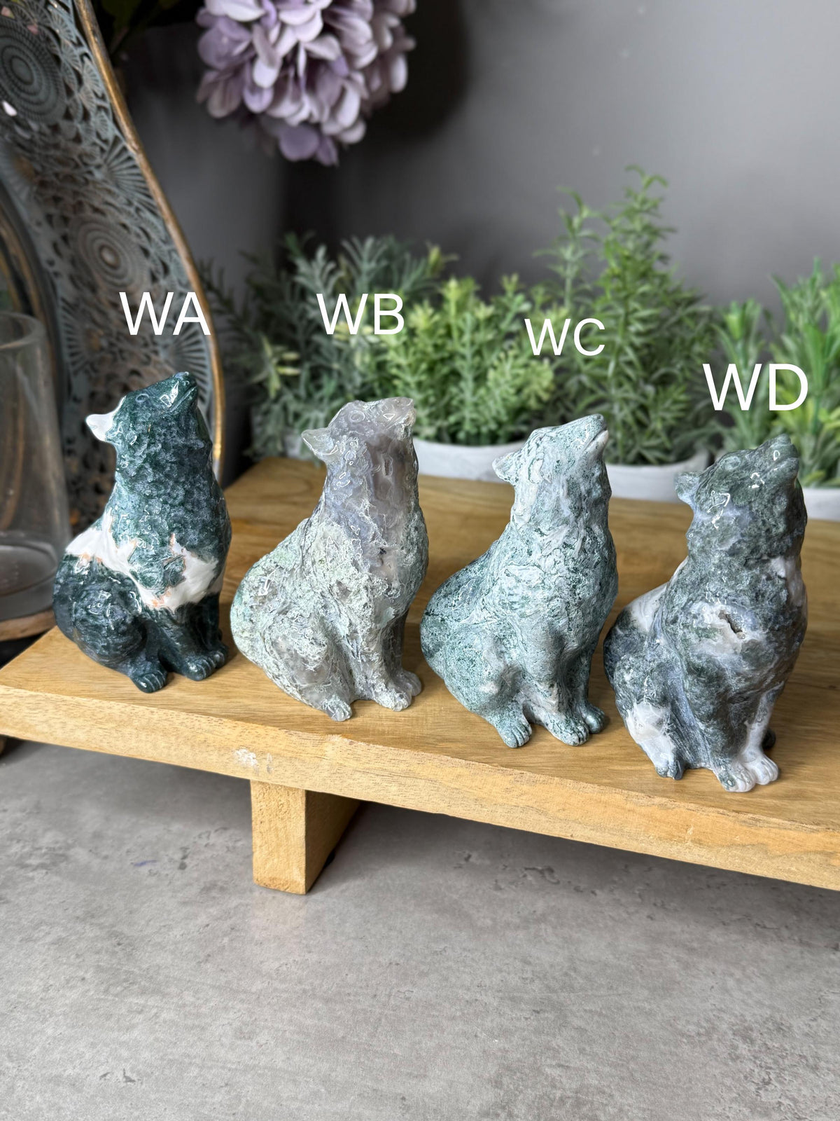 Moss Agate Crystal Wolf Carvings Wolves