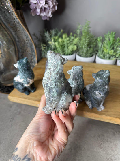 Moss Agate Crystal Wolf Carvings Wolves