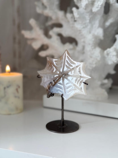 Agate Spiderweb on a stand Mineral Specimen,Energy Crystals,Home Decoration,Reiki Healing,Crystal Gifts