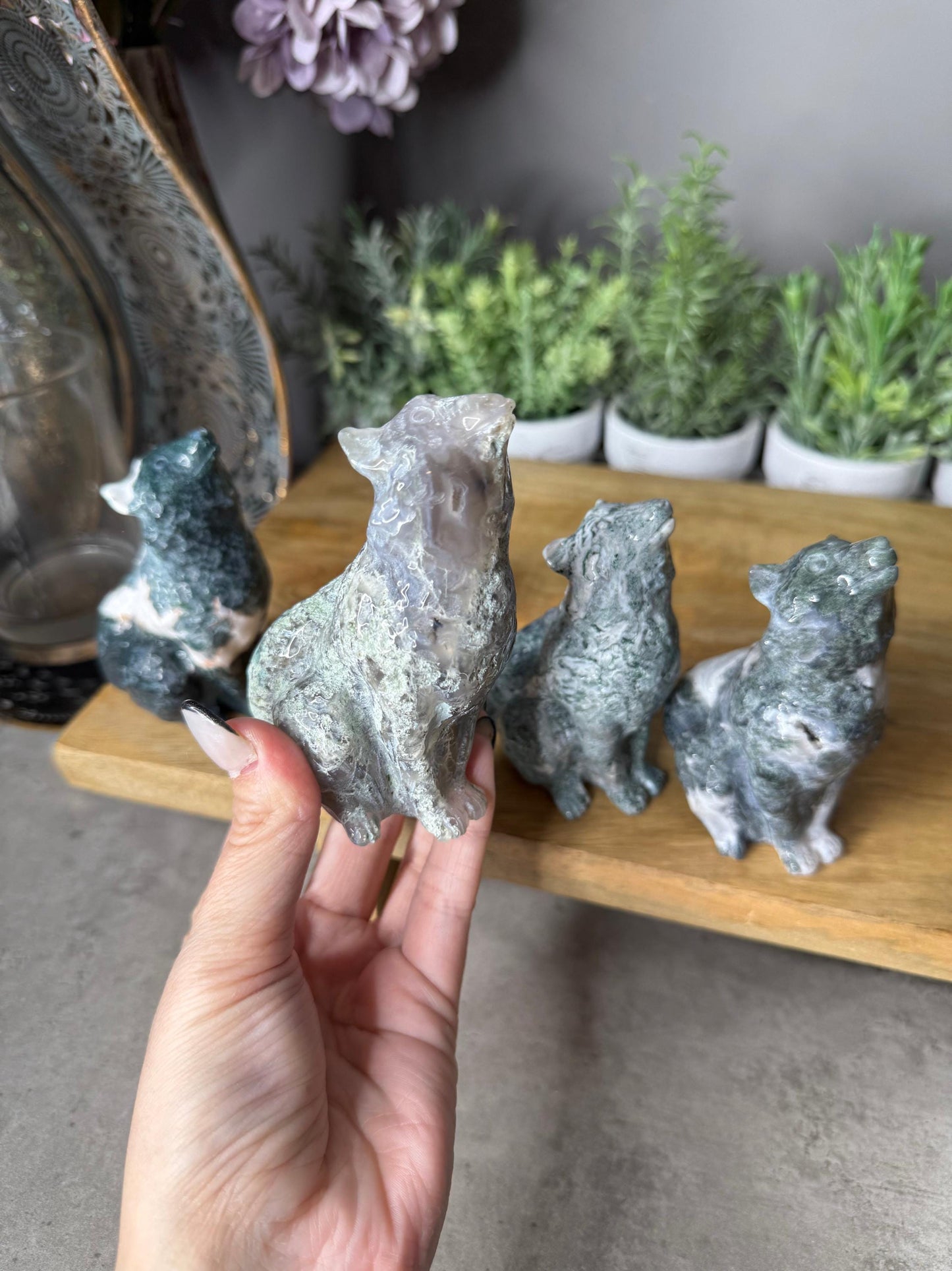 Moss Agate Crystal Wolf Carvings Wolves