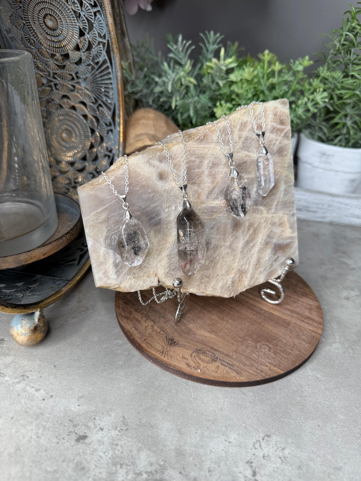 Enhydro water in Quartz Crystal Pendant Necklace