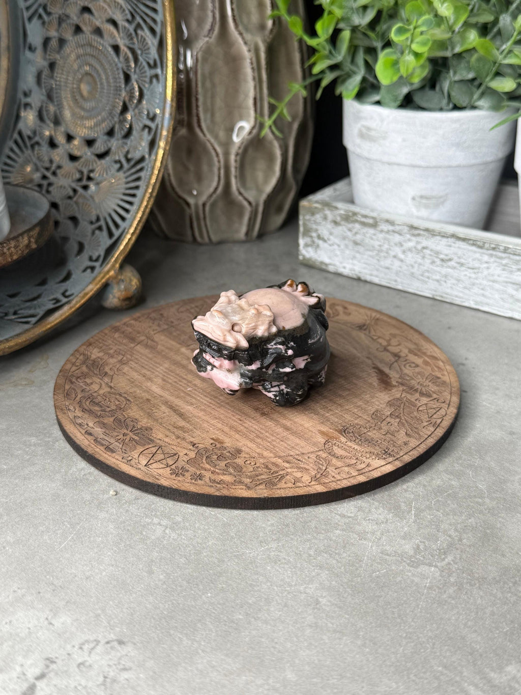 Rhodonite Pixiu Crystal Carving
