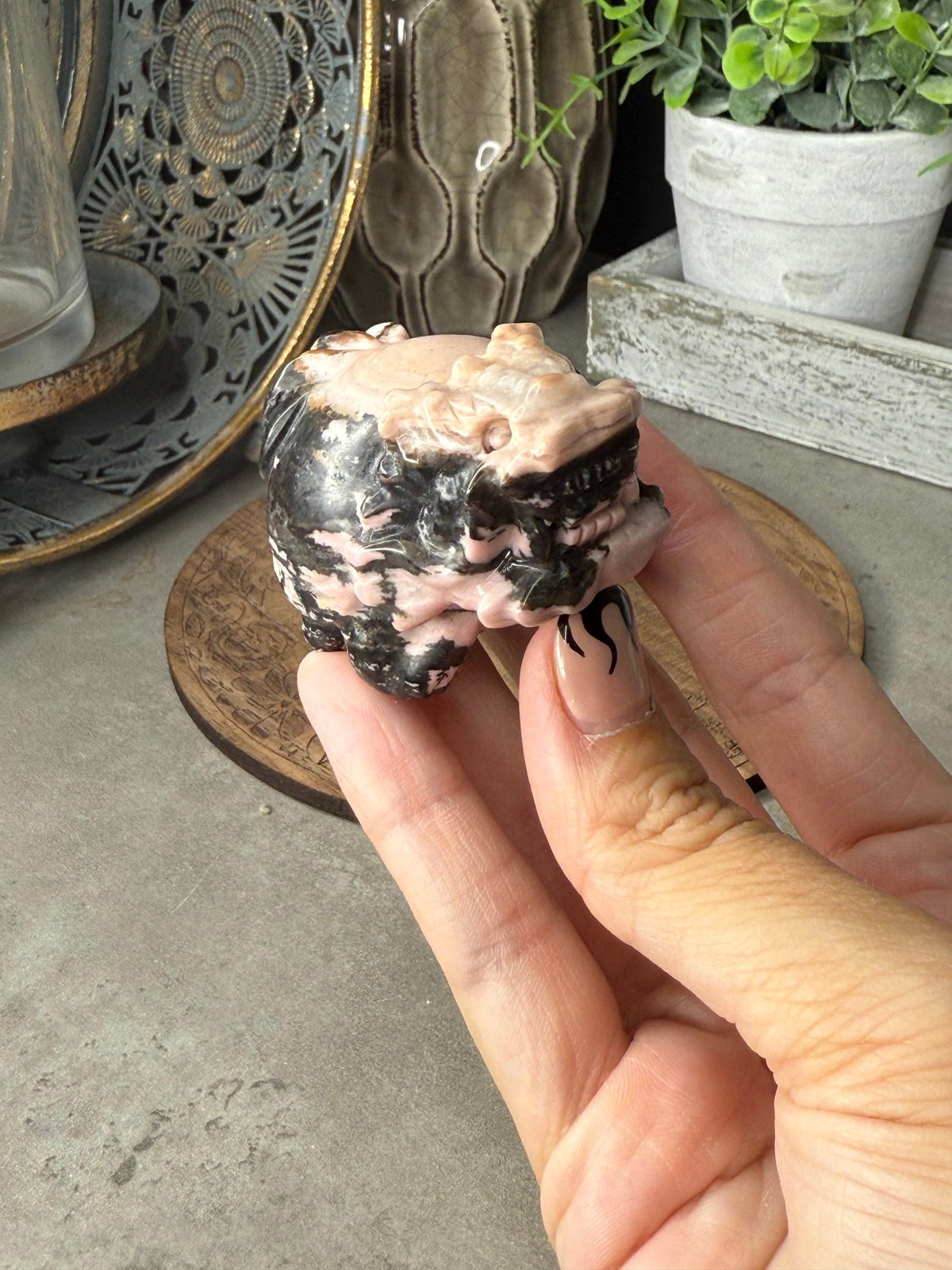 Rhodonite Pixiu Crystal Carving