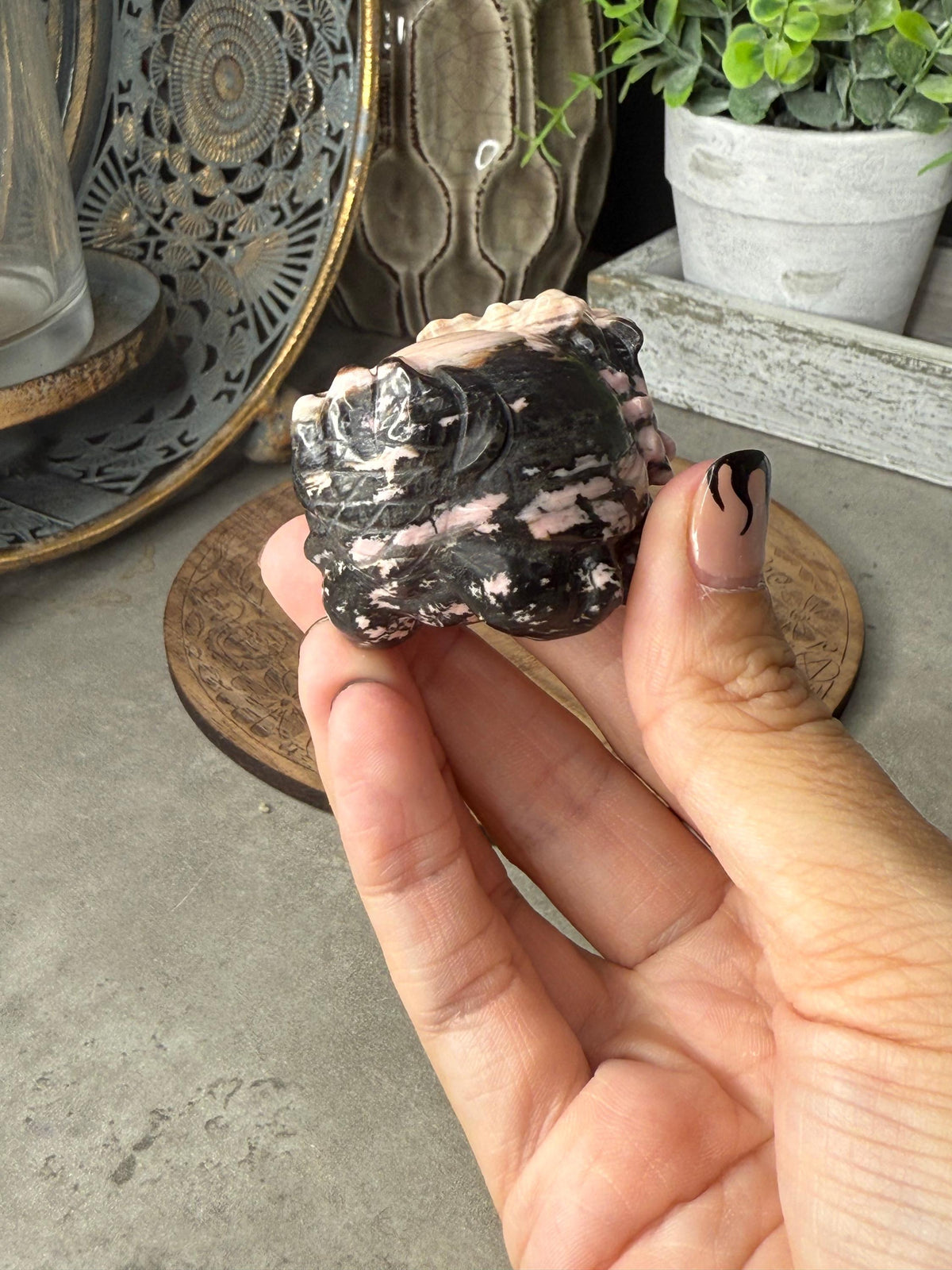 Rhodonite Pixiu Crystal Carving