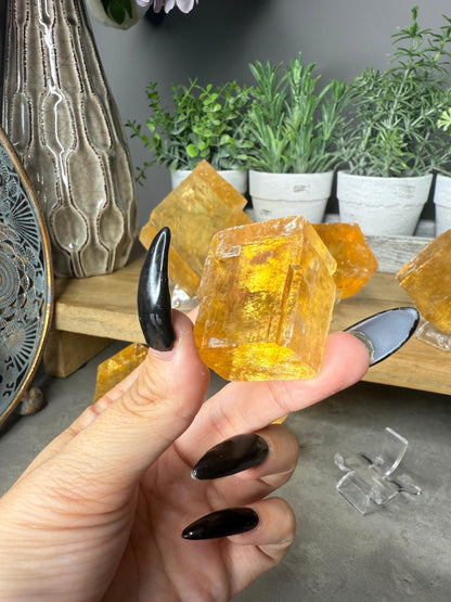 AAA Raw Optical Honey Calcite Crystals