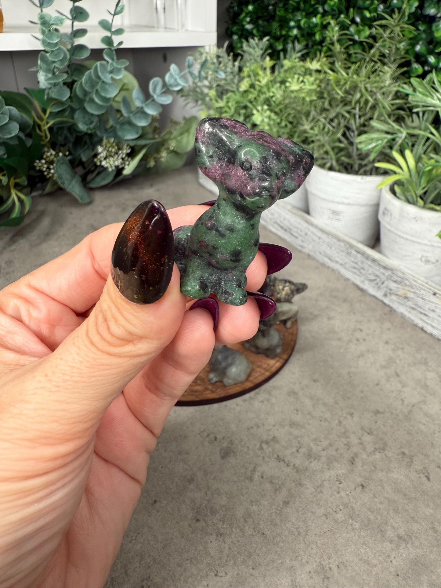 Chihuahua Dog Mini Crystal Carving
