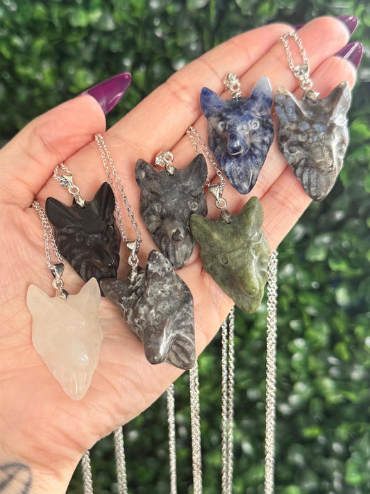 Wolf Head Crystal Carving Pendants with Chain