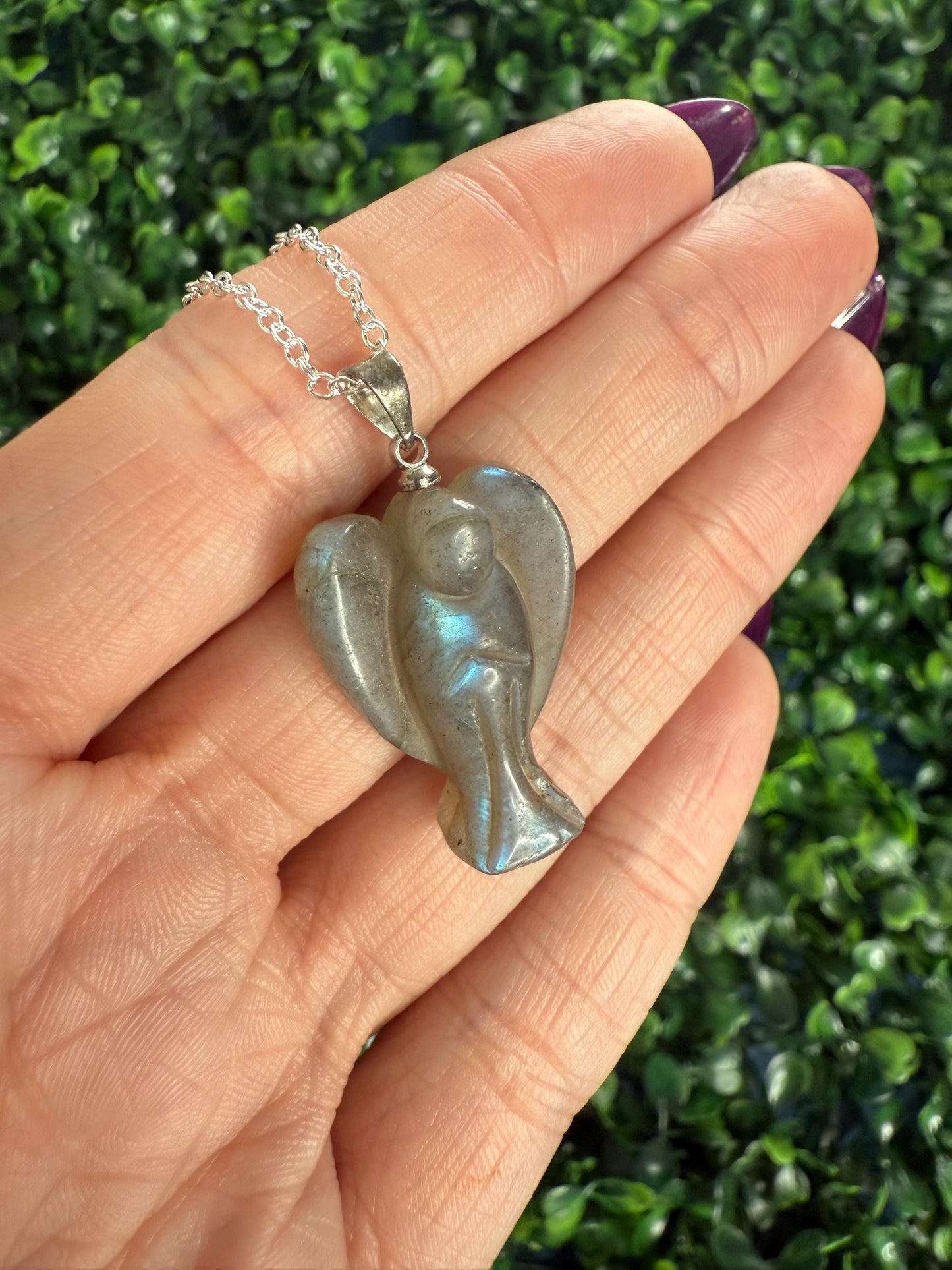 Labradorite Crystal Carving Pendants with Chain