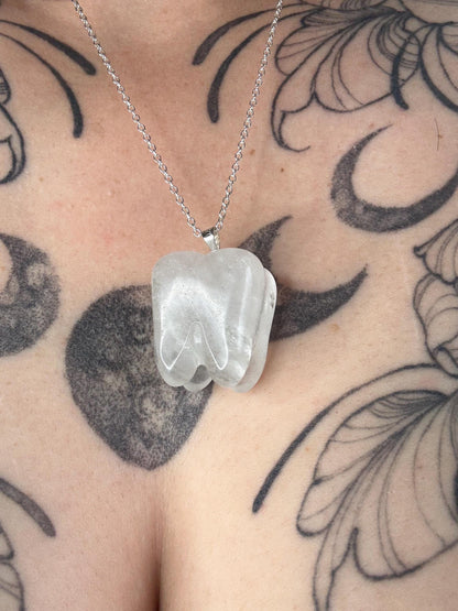 Large Tooth Crystal Carving Pendant with chain