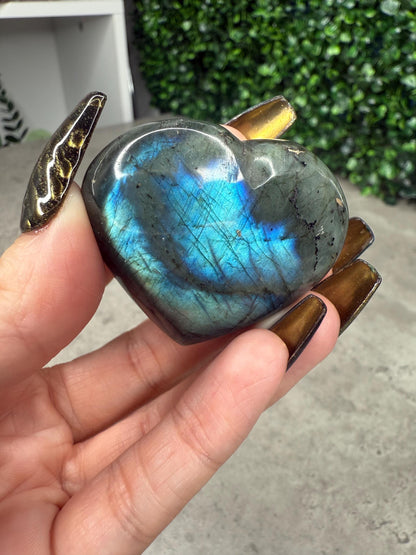 Flashy Labradorite Heart Crystal Carvings With Stands