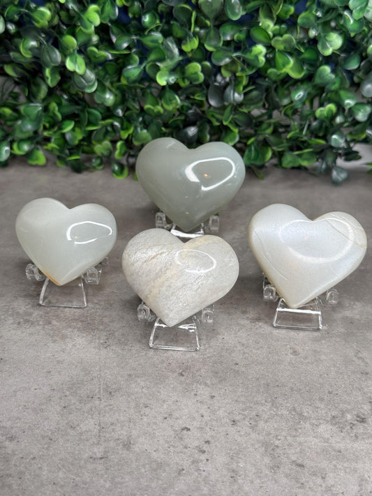 AAA Flashy Green Moonstone Heart Crystal Carvings