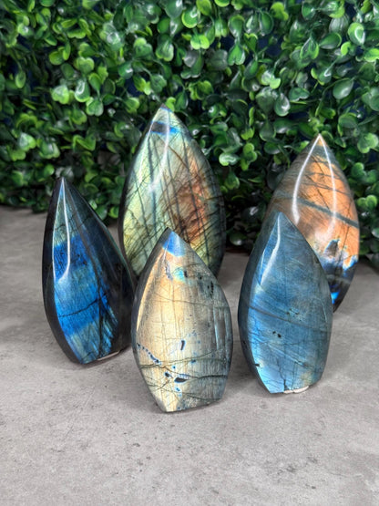 Flashy Labradorite Teardrop Crystal Carvings