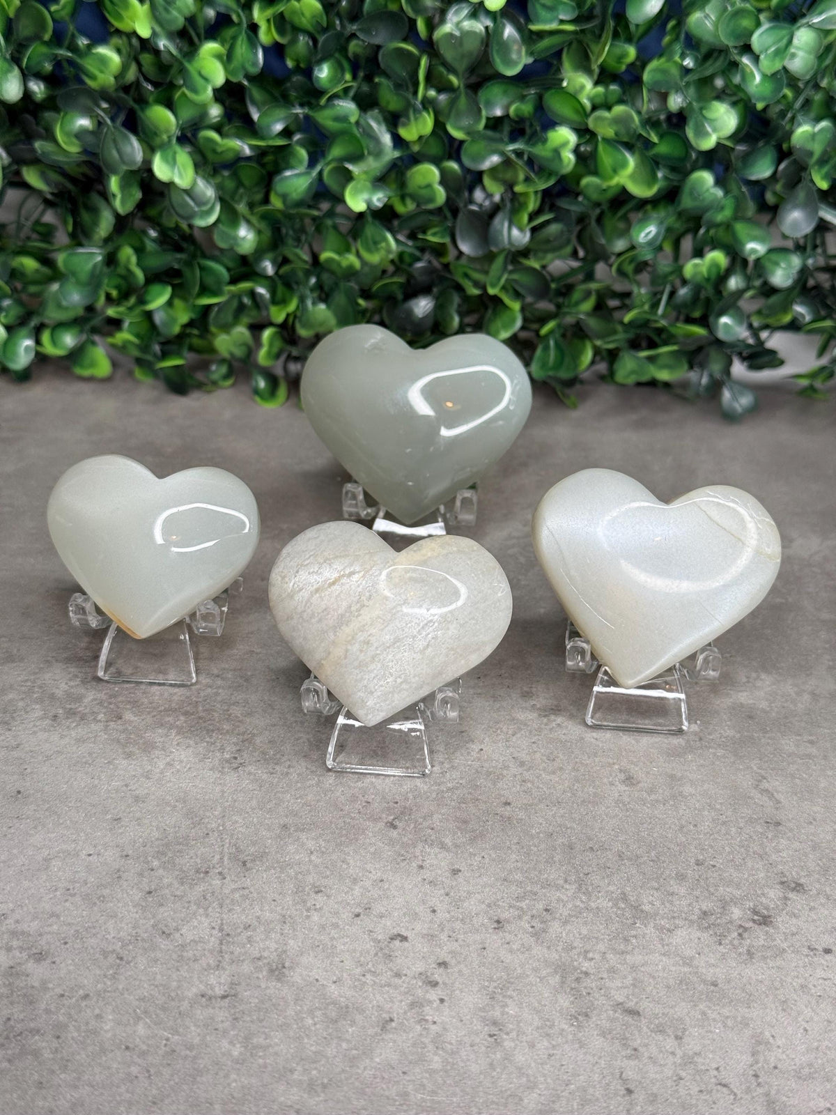 AAA Flashy Green Moonstone Heart Crystal Carvings
