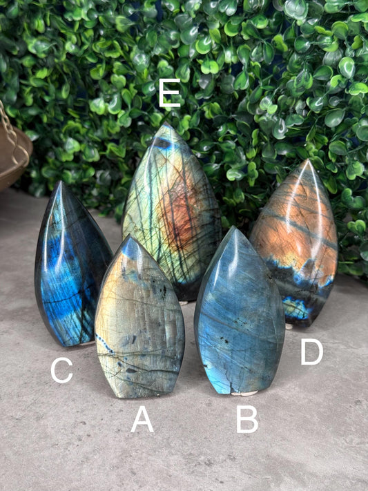 Flashy Labradorite Teardrop Crystal Carvings