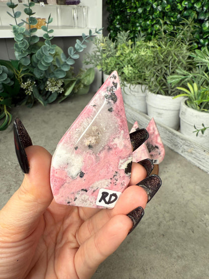Peruvian Rhodonite Crystal Teardrop Crystal Carvings